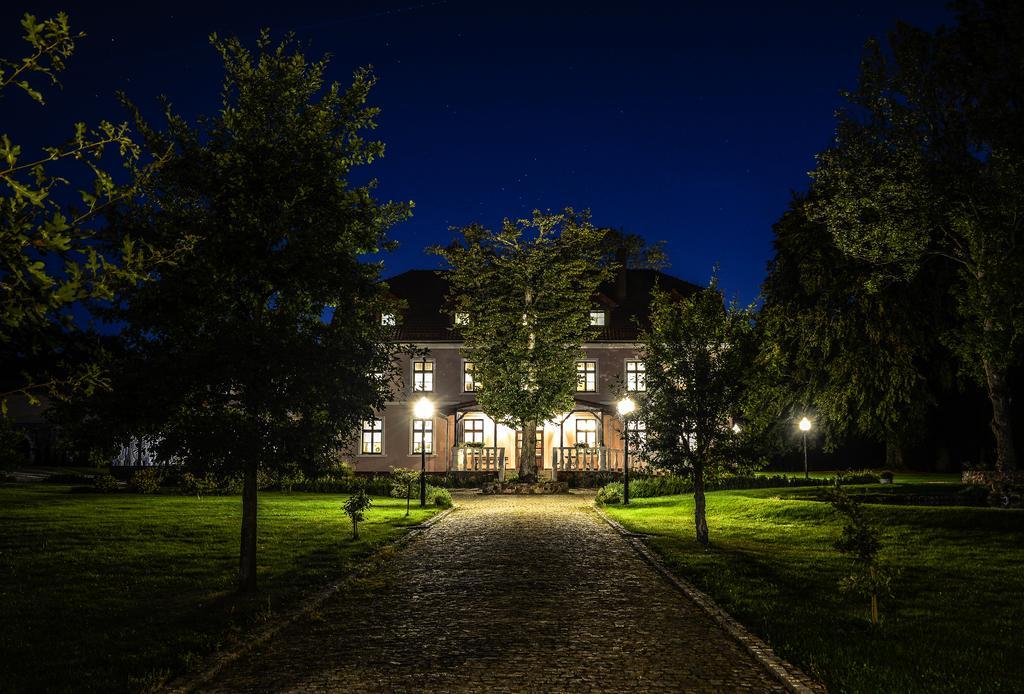 Palac Plocko Hotel Luaran gambar