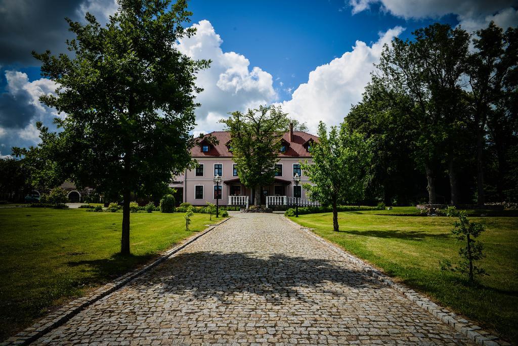Palac Plocko Hotel Luaran gambar