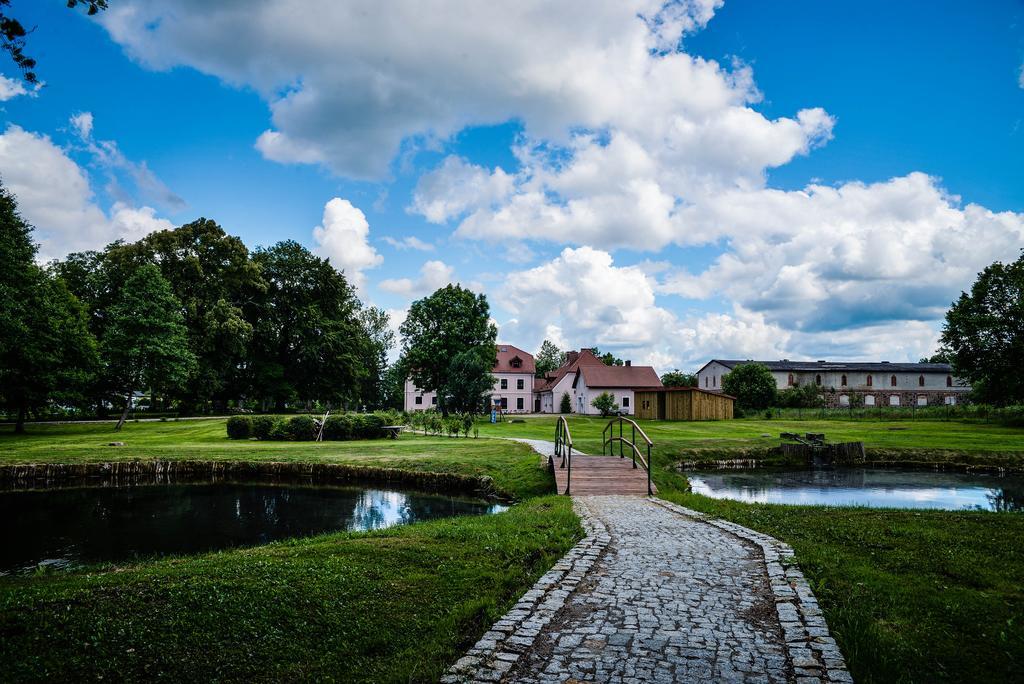 Palac Plocko Hotel Luaran gambar